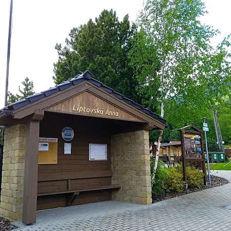 Liptovska Mara بيت للعطل *