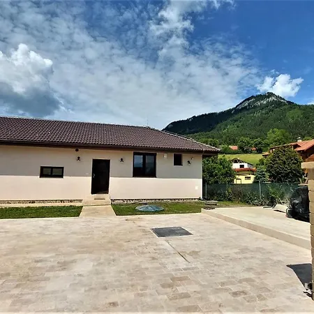Liptovska Mara Vakantiehuis Liptovska Anna